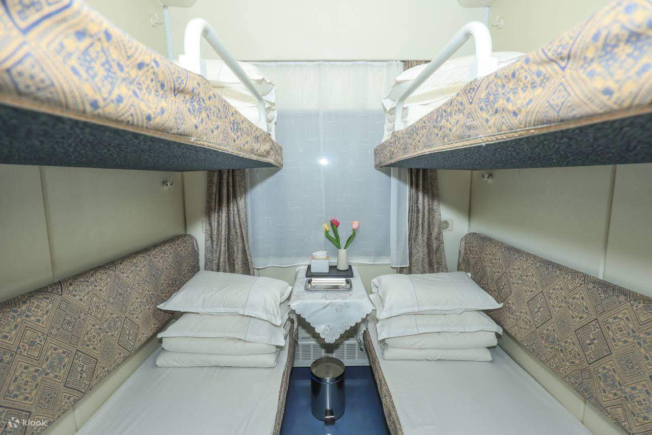 Intérieur de la cabine 4 couchages